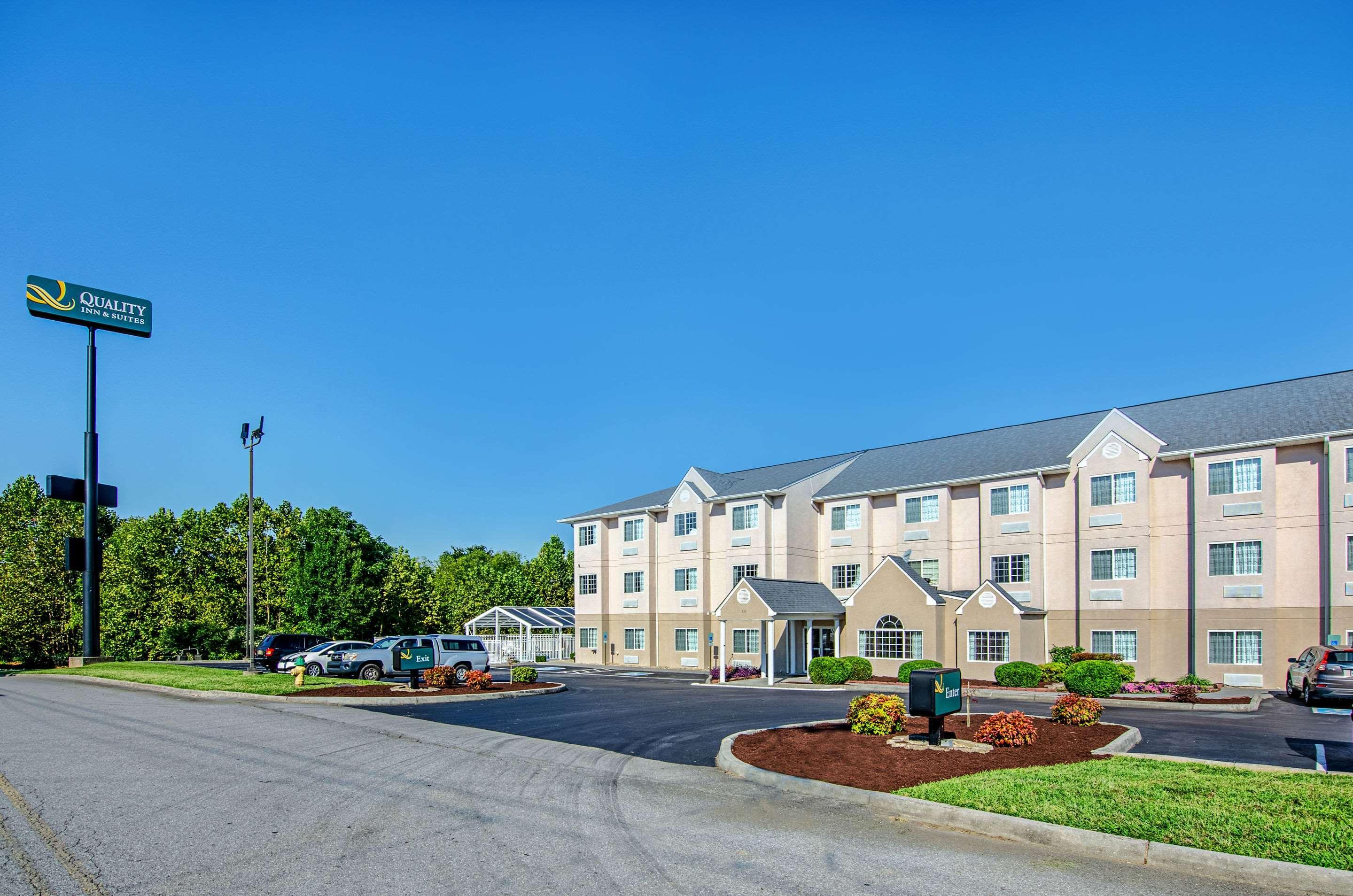 Quality Inn & Suites I-81 Exit 7 Брістол Екстер'єр фото