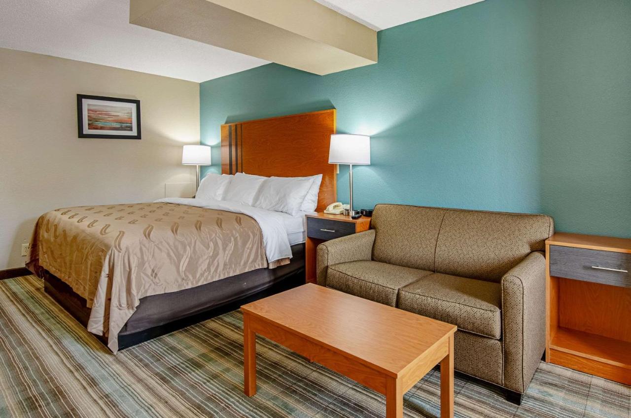 Quality Inn & Suites I-81 Exit 7 Брістол Екстер'єр фото
