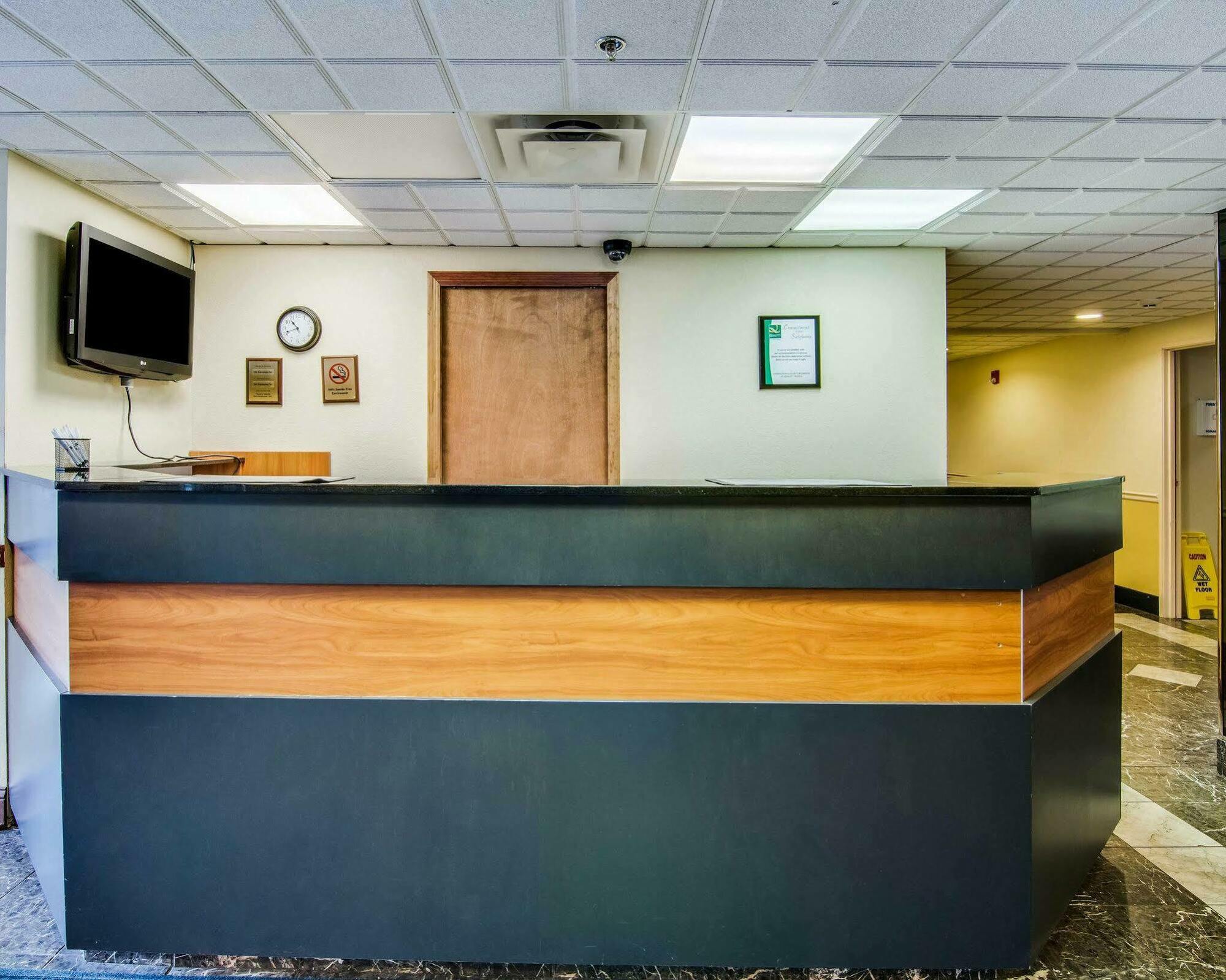 Quality Inn & Suites I-81 Exit 7 Брістол Екстер'єр фото